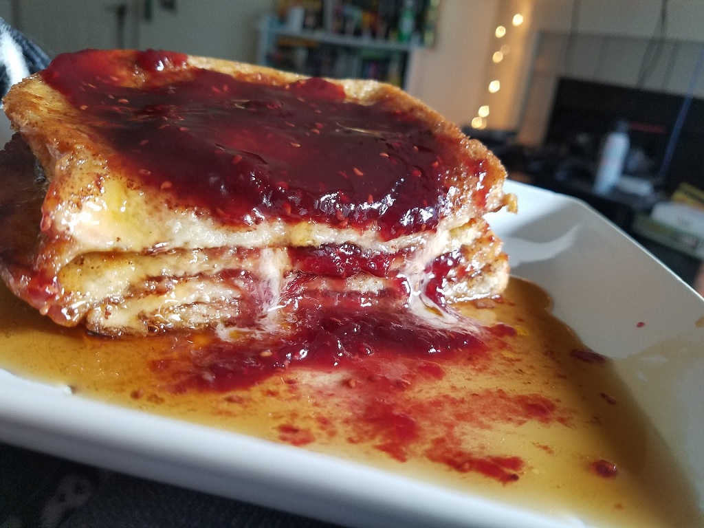 caramel raspberry french toast 01.jpg